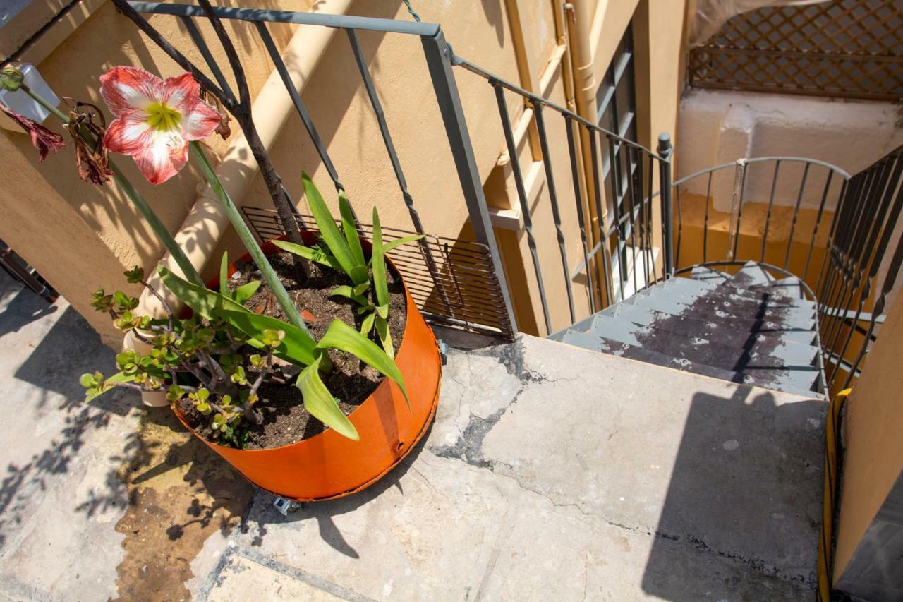 Enticing, Cosy, Rooftop Studio Athens Centre! Ep9T Buitenkant foto